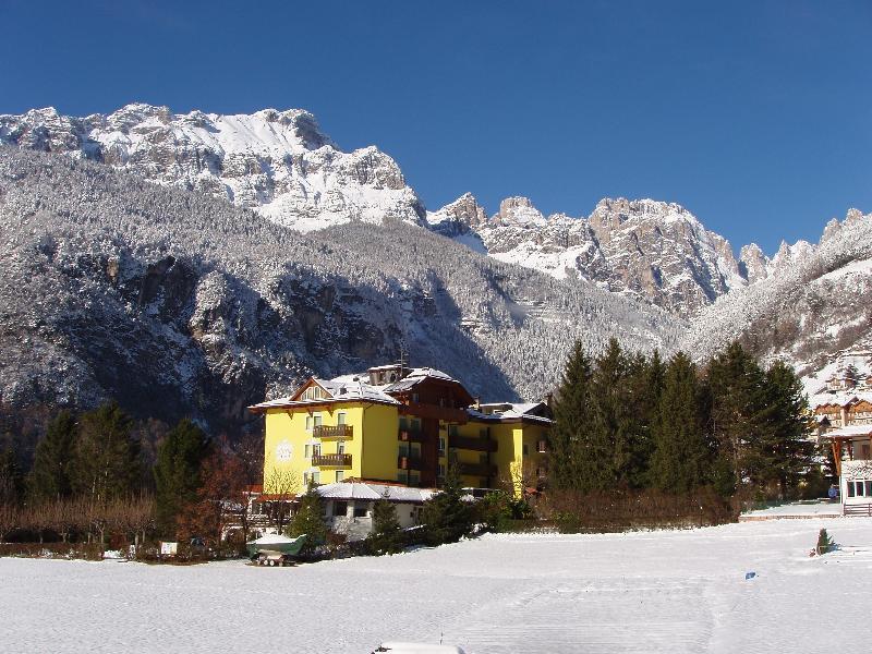 Lake&Nature Hotel Gloria Molveno Εξωτερικό φωτογραφία