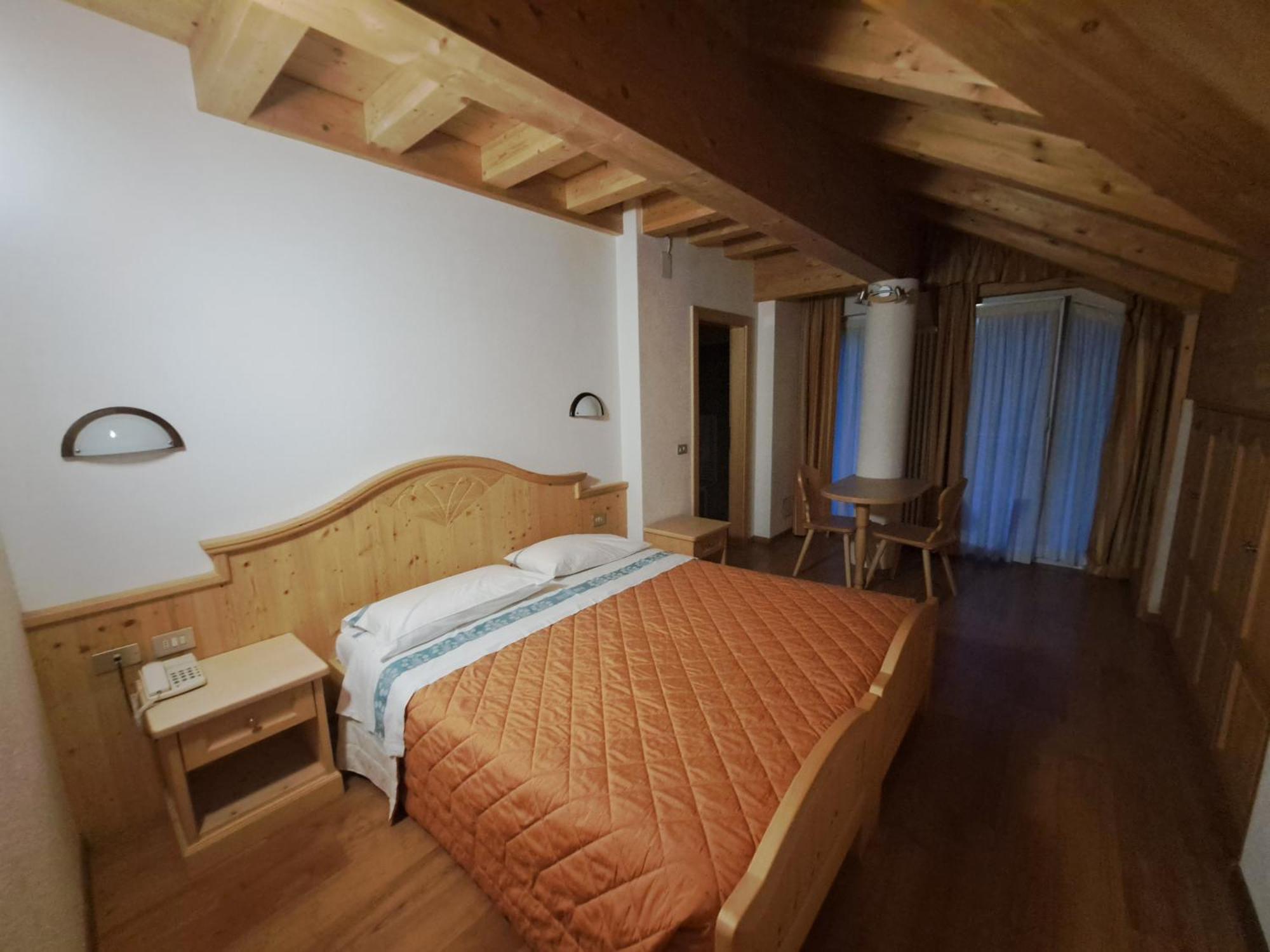 Lake&Nature Hotel Gloria Molveno Εξωτερικό φωτογραφία